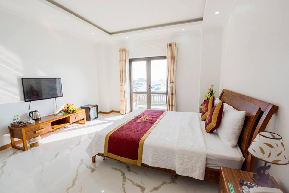 Quang Tung Hotel Dong Khe Sau Kültér fotó