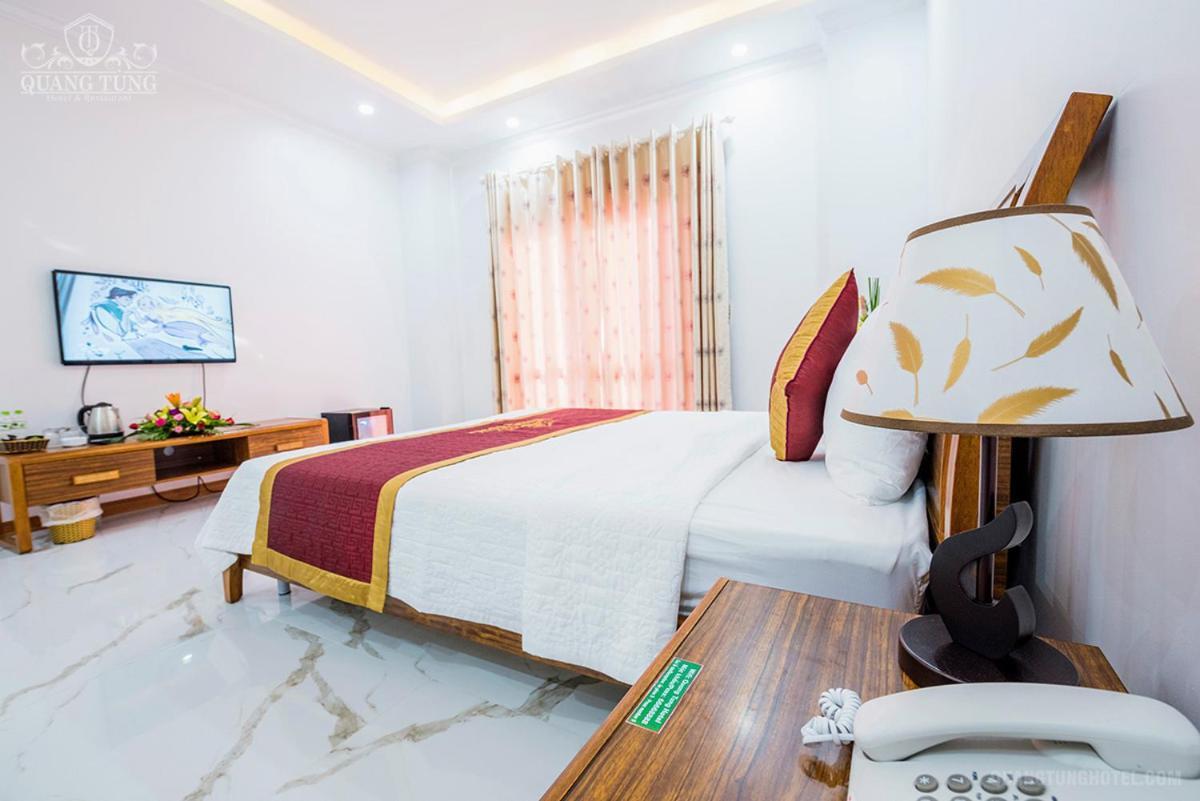 Quang Tung Hotel Dong Khe Sau Kültér fotó