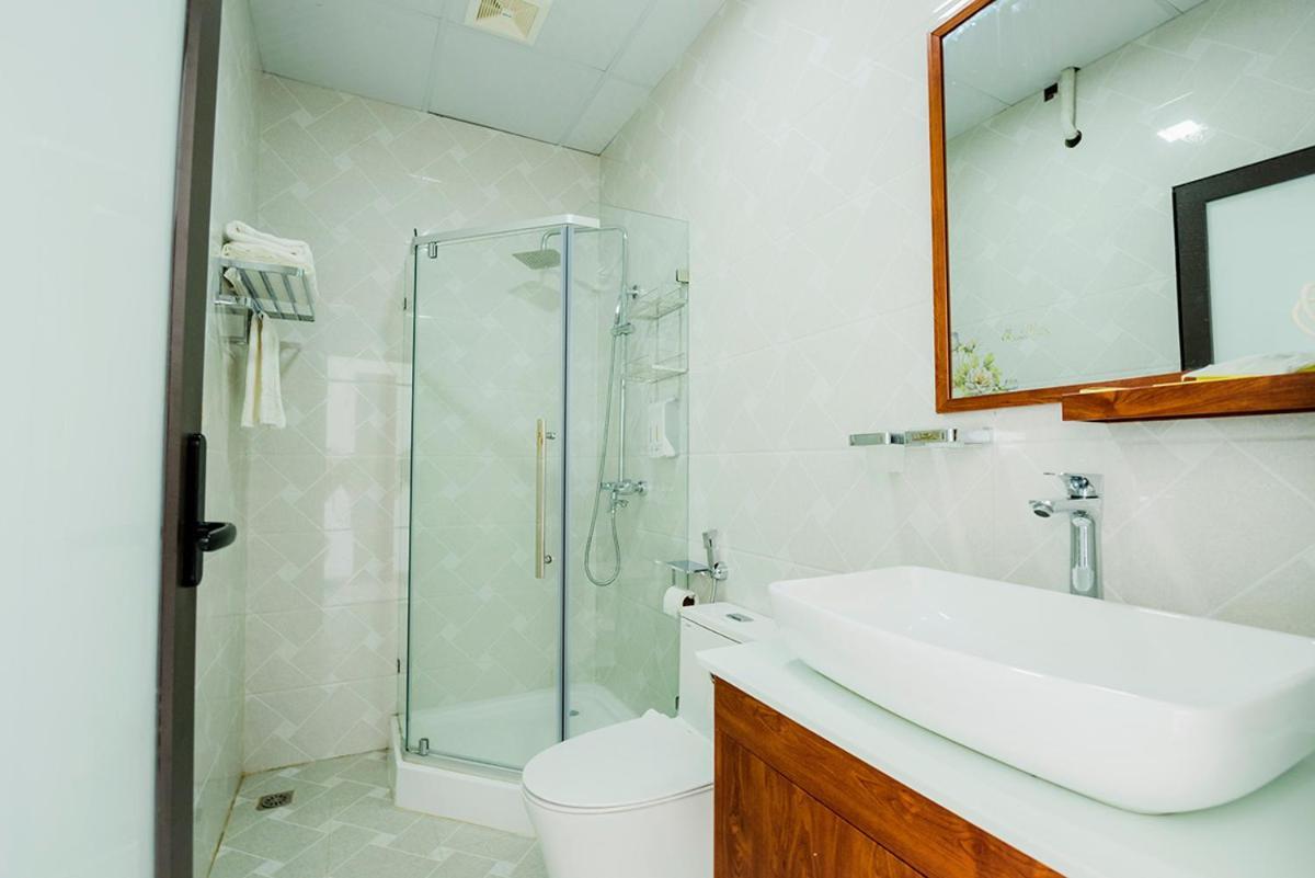 Quang Tung Hotel Dong Khe Sau Kültér fotó